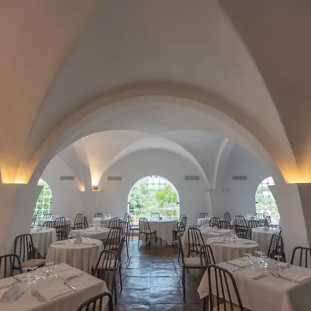 A Mare Hotel 4*