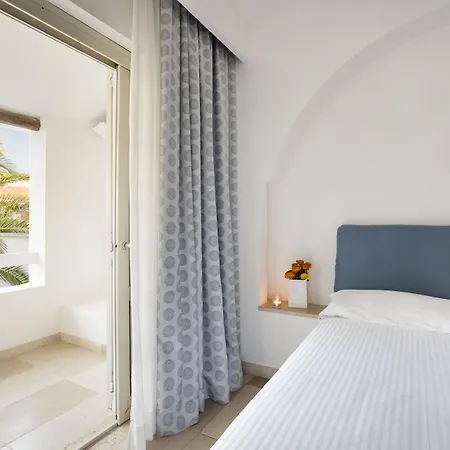 A Mare Hotel 4*
