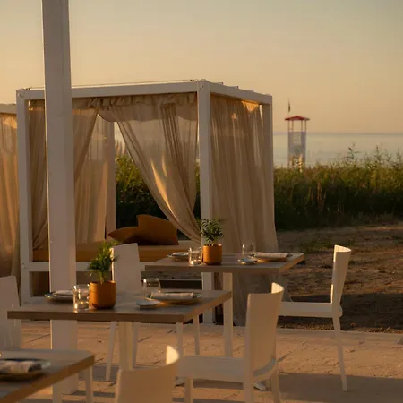 A Mare Hotel 4*