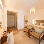 A Mare Hotel 4*
