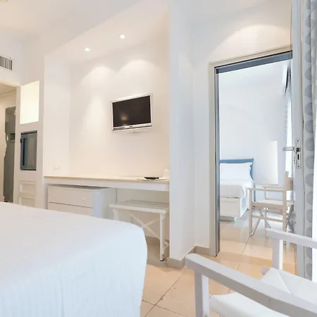 A Mare Hotel