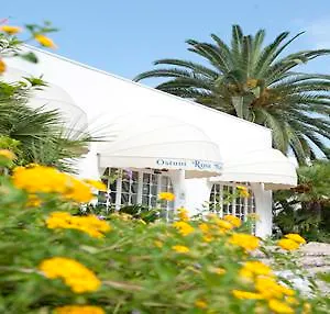 A Mare Hotel